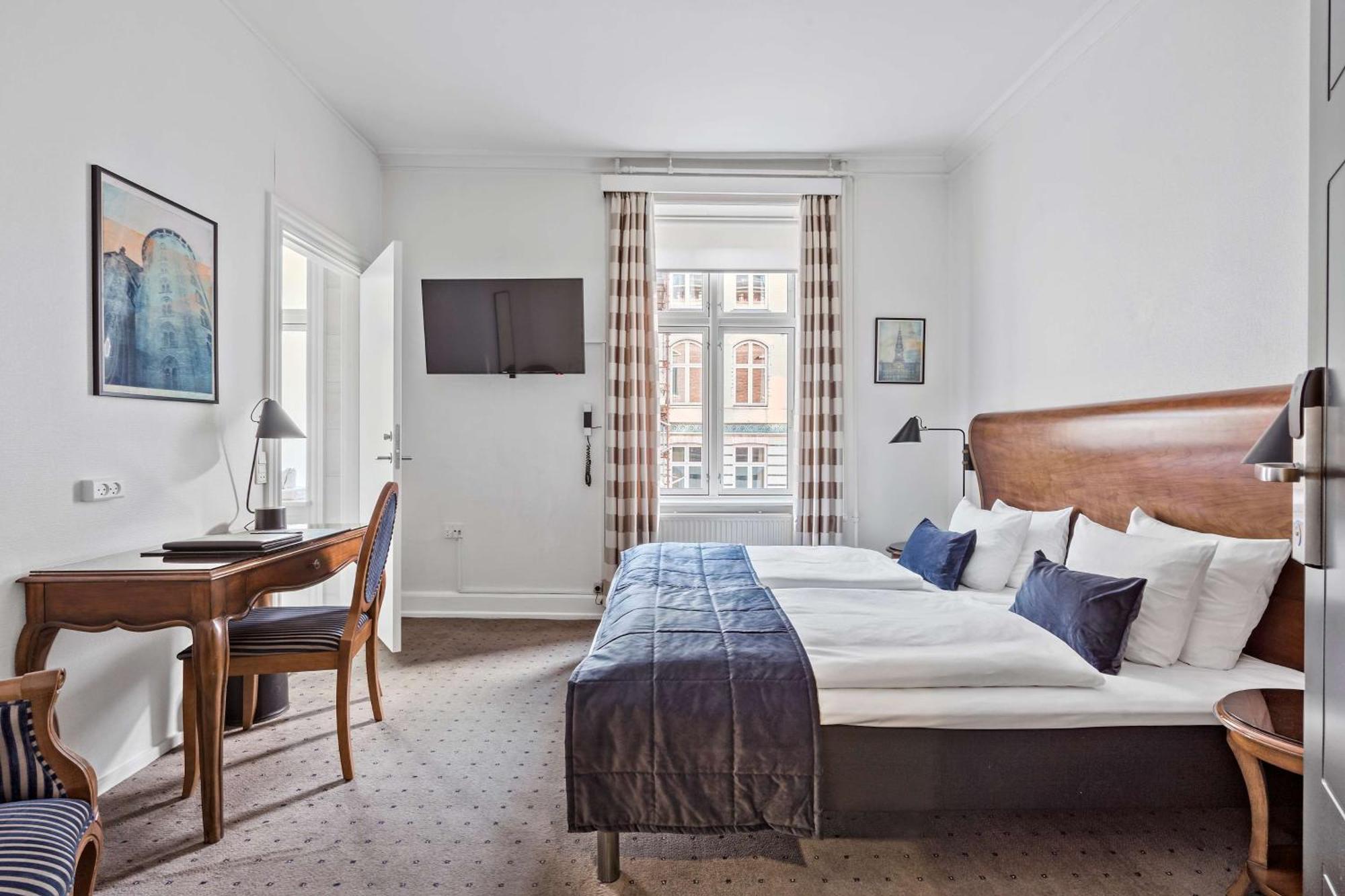 Western Hebron 3* Copenhagen